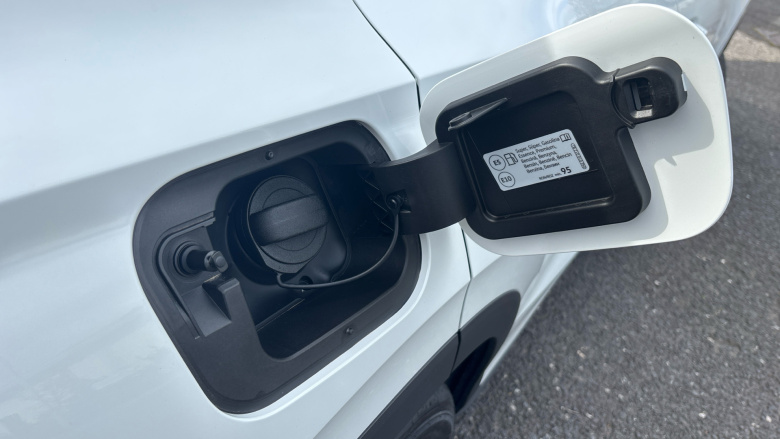 Volkswagen T-Roc 1.5 eTSI Life 5dr DSG Petrol Hatchback